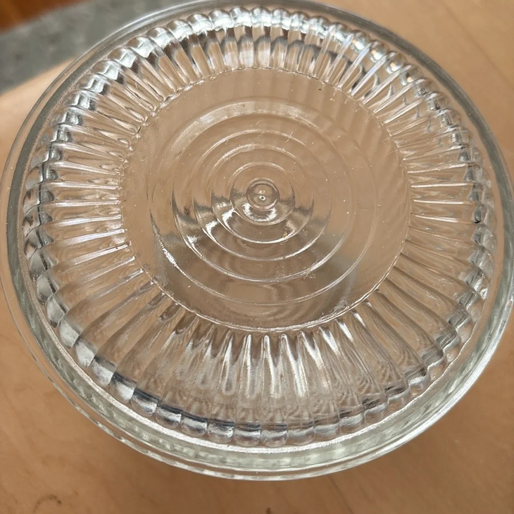 Vintage Set of Two Anchor Hocking Glass Refrigerator Storage Dishes With Lid.